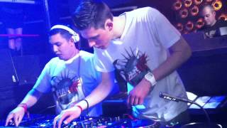 Deejay Toon-R & Mr-Noize @Cap'tain for Hard Generation (30/03/13)