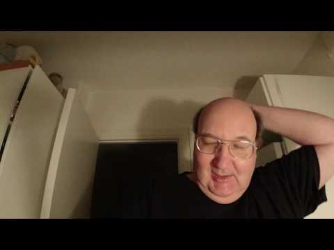 MongoTV_4256 - Min Aftensmad - Del 1 - MUKBANG - RUGBRØD MED HØNSESALAT