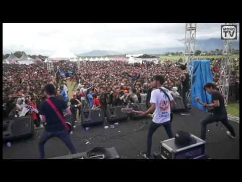 REVENGETHEFATE-AMBISI ( HELLPRINTMETALFEST 2013 BDG )
