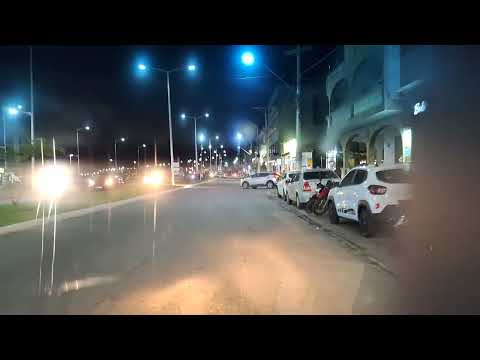 Marataizes Espírito Santo à noite no centro da cidade.