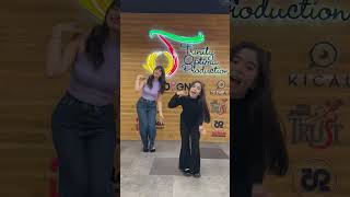 Download lagu Dance Kata Ajaib bareng kak Mawar de Jongh #ShortsGlitter mp3