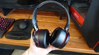 Video thumbnail for Sony MDR XB950BT Review - Best Headphones of 2015 by Zach's Tech Turf