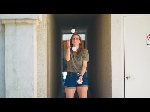 This trick HURTS MY BRAIN - juggling "Burke's Bender"