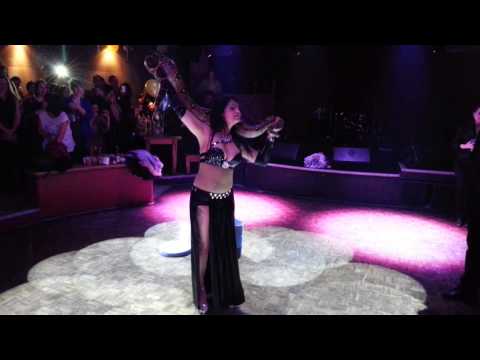 Shahara Belly Dancer Snake Charmer - Guanabara London Night Club