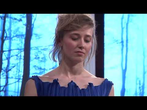 30th AXDW |  Daphne Valente