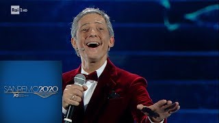 Sanremo 2020 - &quot;La classica canzone di Sanremo&quot; di Fiorello