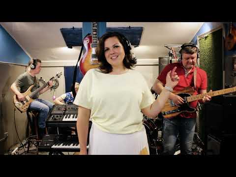 The Twins Peek - Море (More) Live