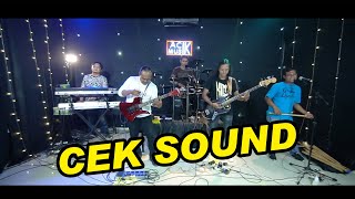 Download lagu Menit ke 3:09 Gitarisnya mulai nge Rock ! Cek Sound Dangdut Slow Potret Tua mp3 Download lagu Menit ke 3:09 Gitarisnya mulai nge Rock ! Cek Sound Dangdut Slow Potret Tua mp3