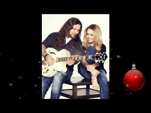 Lucie Vondráčková a Petr Kolář - Vánoce bílý