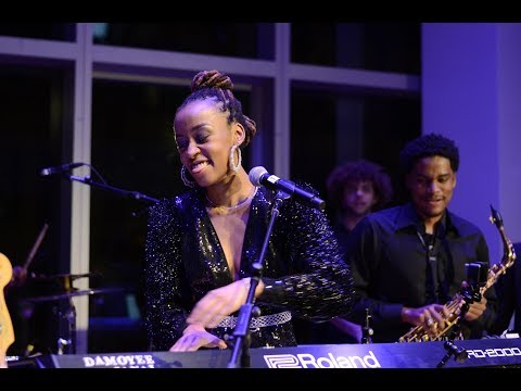 DAMOYEE - One Day (Live at Berklee College of Music)