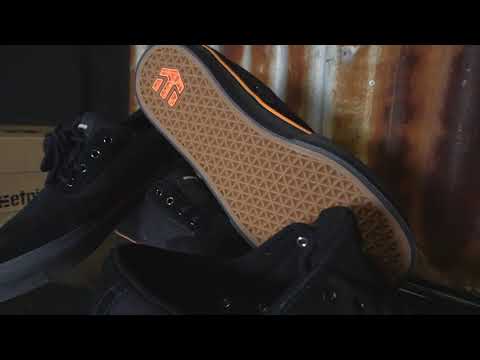 Etnies Jameson Vulc X Doomed Shoes
