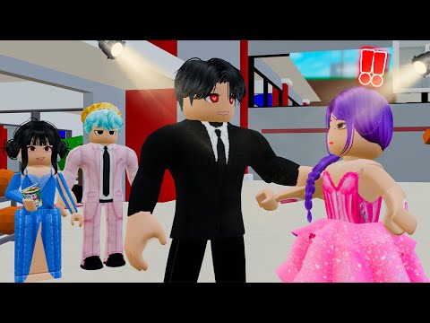 LA PREMIÈRE DANSE DE JINU ET RUMI À L'ÉCOLE DE BROOKHAVEN RP ROBLOX