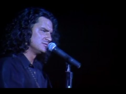 Ricardo Arjona video Mi primera vez - Teatro Opera 1995 - Argentina