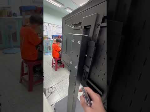 學校電子看板智慧排程播放案例
