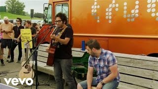 Motion City Soundtrack - A Life Less Ordinary (Need A Little Help) (Live From Warped Tour)