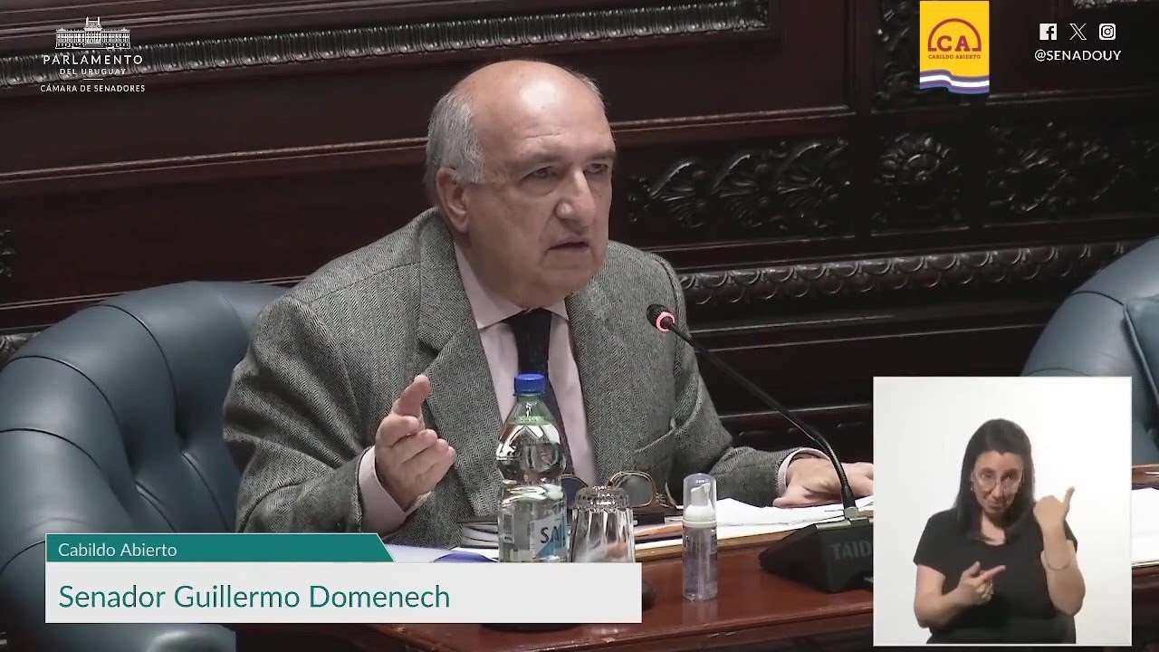 Senador Guillermo Domenech |  Senado recibió a autoridades de MIDES e INAU