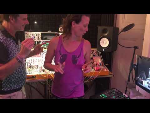 ambient jazz-a self generating patch