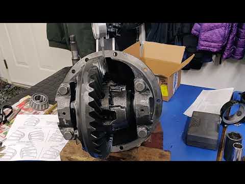Nissan H233B Axle Regear