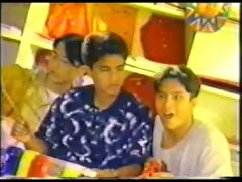 Petal Attraction | 1995 | Red Horse Beer