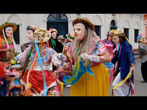 Diriamba se llena de color y tradición con el Festival de El Viejo y La Vieja
