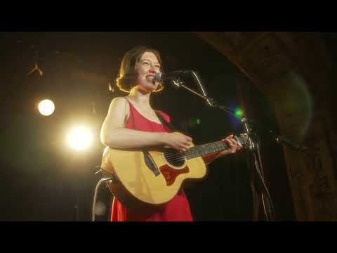 Alice Faye - Lovely Mother (Live Session at Omeara London)