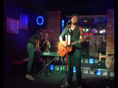 HerrBinner - Scheiß Mädchen (feat. Daniel Morgenroth)