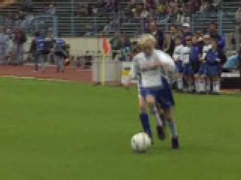 Dribbeltraining, Fintentraining, perfekte Ballbeherrschung im Fußball, Peter-Schreinner-System