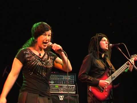 Conny Kreitmeier & Jan Zehrfeld play "Zickenterror" - live