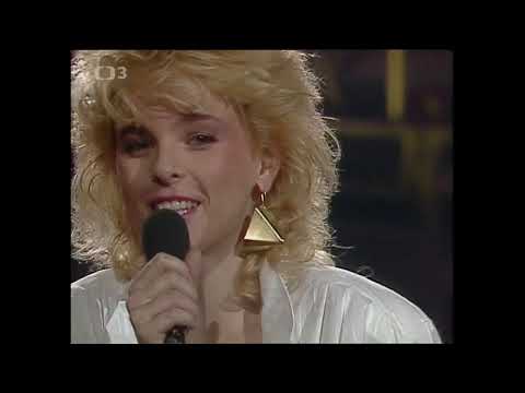 Iveta Bartošová - Málo mě zná (1987)