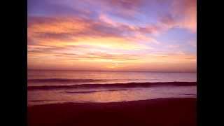 preview picture of video 'Sunrise, beach, Scratby , Norfolk.'