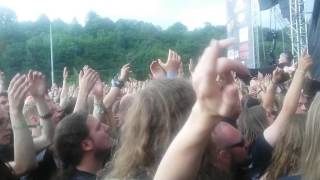 Equilibrium - Zum Horizont (Crowd Surfing &amp; Circle Pit at Masters Of Rock 2017)