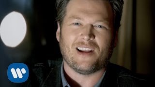 Blake Shelton & Friends & Pistol Annies - Boys Round Here