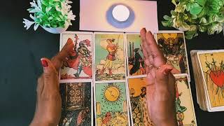 Download lagu Are you stuck in a relationship with this person? Should you move on/wait in this relationship? A... mp3