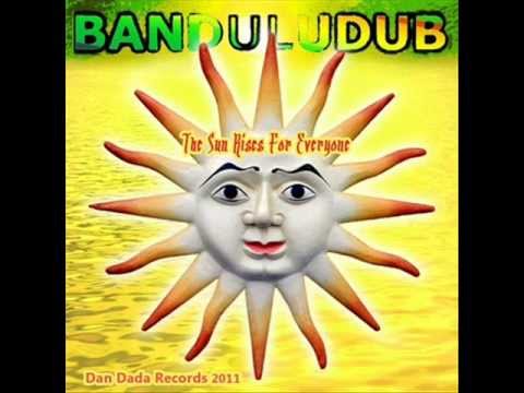 Bandulu Dub - Iztapalapa Steppa (feat. Bungalo Dub)