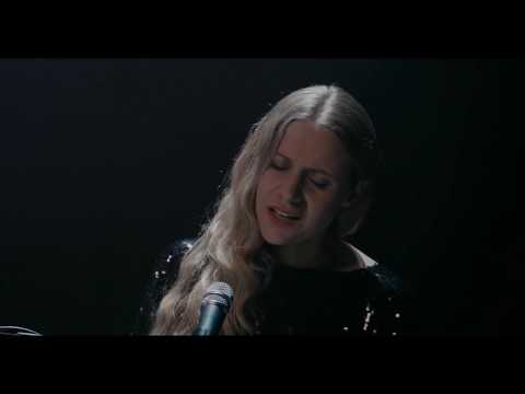 Anna Pancaldi | How Do I Live With The Blues