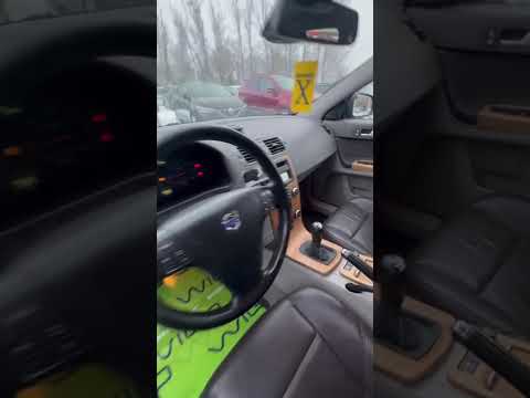 фото volvo v50 i рестайлинг 0