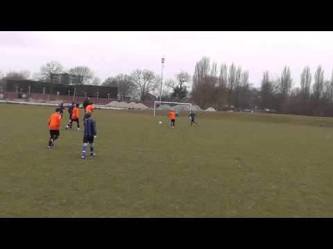 2 maart 2013 VV De Meern E5 - PVC E2 com 3-6 Doelpunt PVC