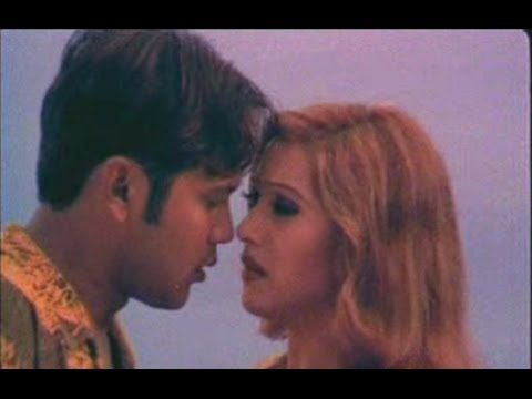 Kina Kina Yo Manle - Nepali Movie AAMAKO KAKHA - Niruta Singh - YouTube video thumbnail