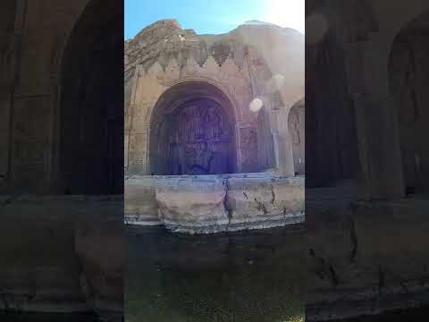 2000 Years old Zoroastrian inscription in #iran 🗿