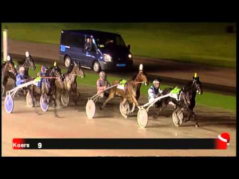 Victoria Park Wolvega 21-12-2012 Koers 9 BABETTE FLEVO - A. BAKKER (BOKO CHAMPIONS CHALLENGE)