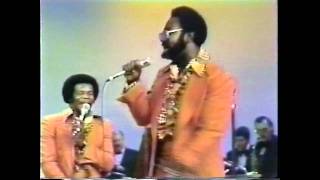 The Spinners - Sadie - Live 1976 - Mothers