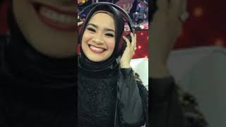 Download lagu Senyum Dan Hatimu _ Ikke Nurjanah #lagu #shorts #viral mp3