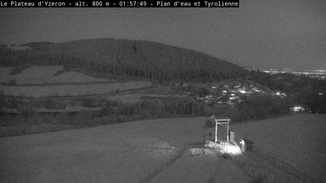 Yzeron - Vue générale du village