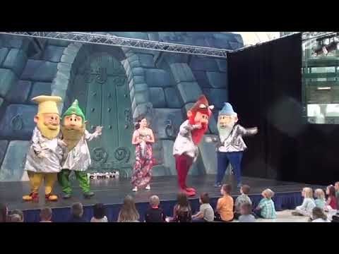 Metrocentre Metrognome Show - What's in the Bag (Week 3, 2011)