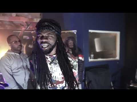 "RENT DUE" Waynegocr8z x Dexstar Lee Ski (Shot By @448.ent)