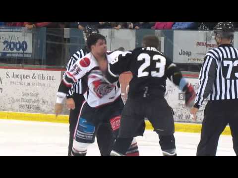 Sébastien Laferrière vs Derek Parker