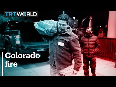 Colorado wildfires burn hundreds of homes, force thousands of evacuations