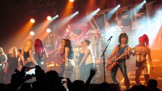 Steel Panther - Gold Digging Whore LIVE @ Live Music Hall Cologne 11.02.2014