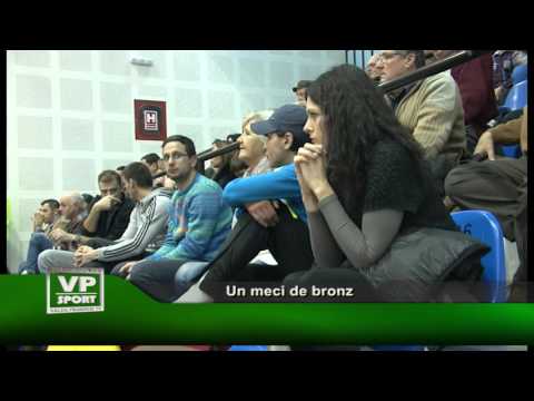 Un meci de bronz