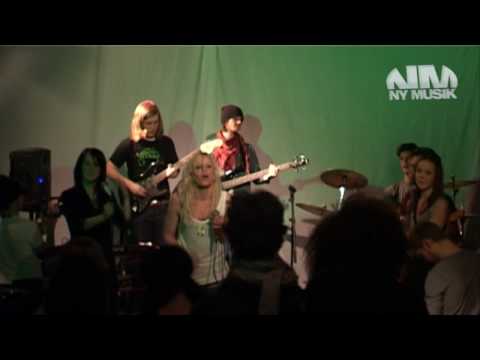 Alice Hagenbrant jammar på NY MUSIK - Festivalen 2010